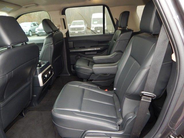 used 2024 Ford Expedition car, priced at $52,966