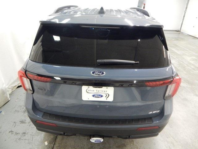new 2025 Ford Explorer car, priced at $50,156
