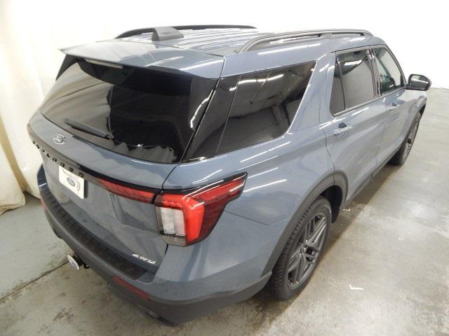 new 2025 Ford Explorer car, priced at $50,156
