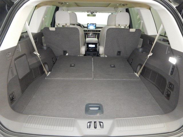 used 2024 Lincoln Aviator car, priced at $44,988