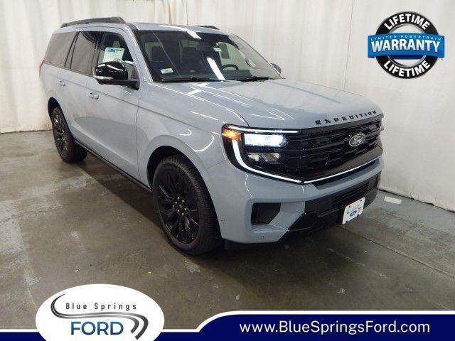 new 2025 Ford Expedition car, priced at $79,510