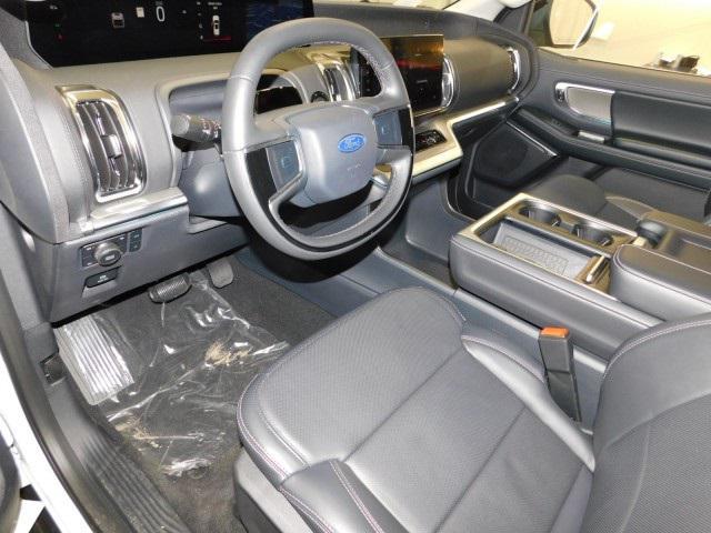new 2025 Ford Expedition car, priced at $76,206
