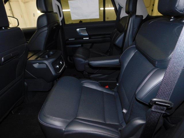 new 2025 Ford Expedition car, priced at $76,206