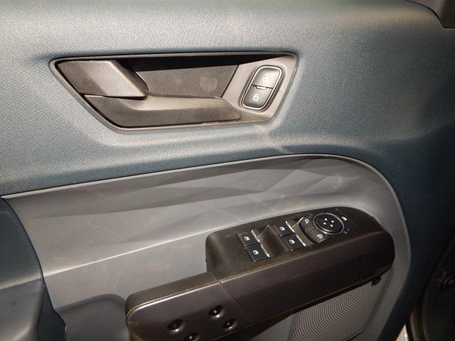new 2025 Ford Maverick car, priced at $40,120