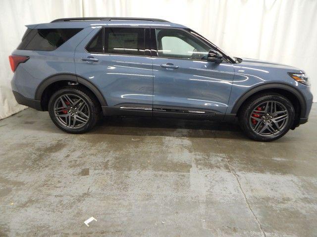 new 2025 Ford Explorer car, priced at $50,895