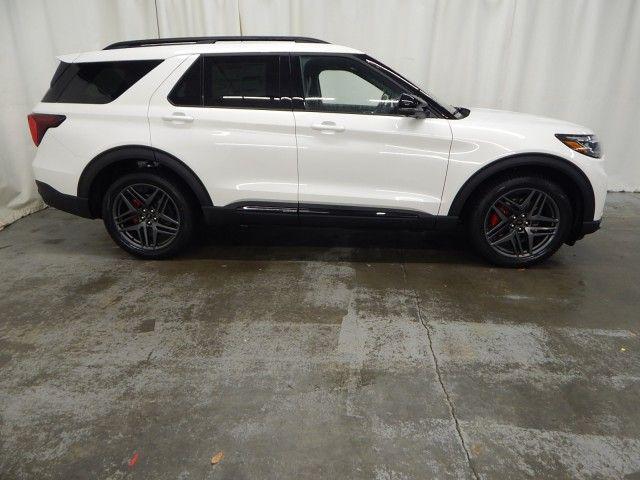 new 2025 Ford Explorer car, priced at $59,343