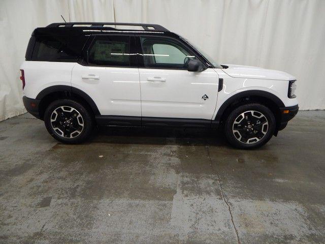 new 2024 Ford Bronco Sport car, priced at $35,000