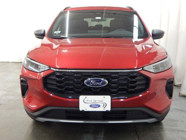 new 2025 Ford Escape car, priced at $34,020