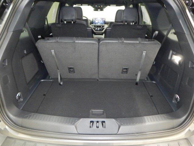 new 2025 Ford Explorer car, priced at $49,692