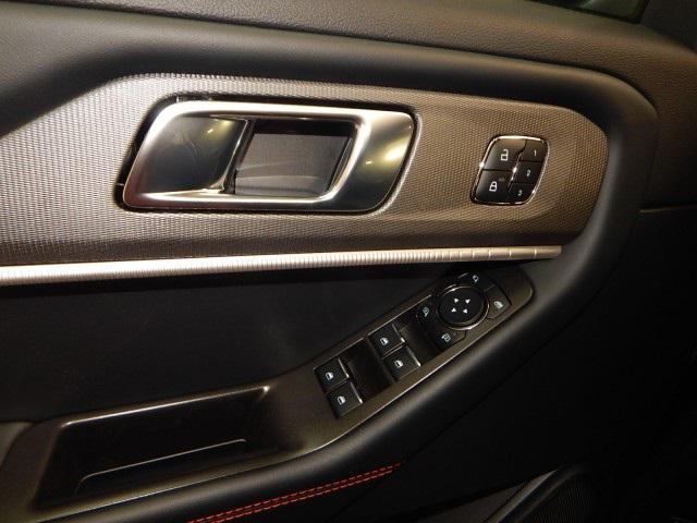 new 2025 Ford Explorer car, priced at $49,692