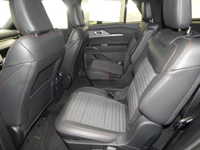 new 2025 Ford Explorer car, priced at $49,692