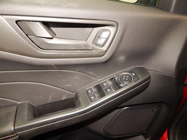 new 2025 Ford Escape car, priced at $30,524