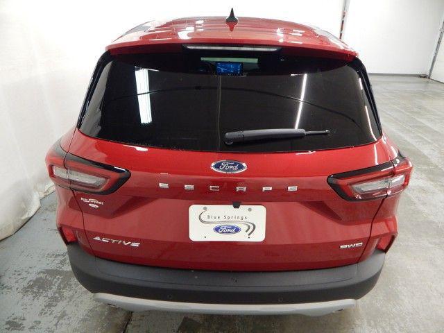 new 2025 Ford Escape car, priced at $33,025