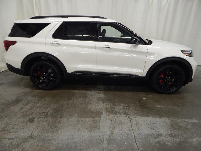 new 2024 Ford Explorer car, priced at $58,572