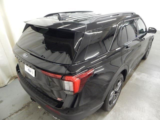 new 2025 Ford Explorer car, priced at $58,963