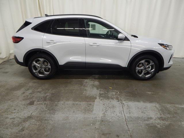 new 2026 Ford Escape car, priced at $33,653