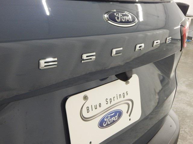 new 2025 Ford Escape car, priced at $27,118