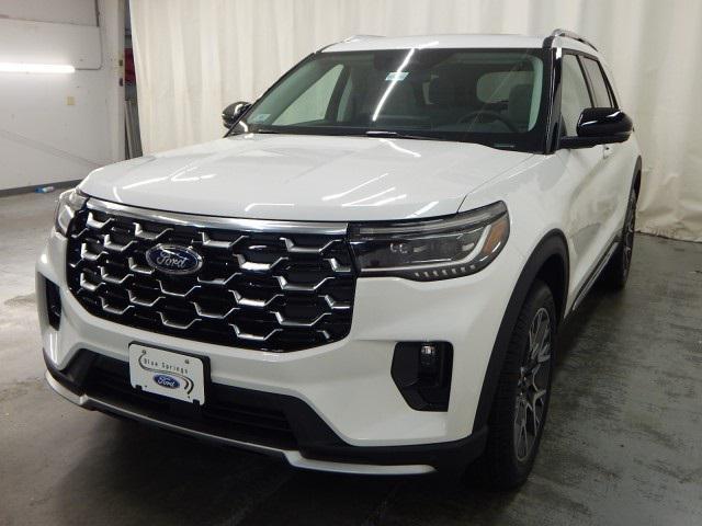 new 2025 Ford Explorer car, priced at $60,640