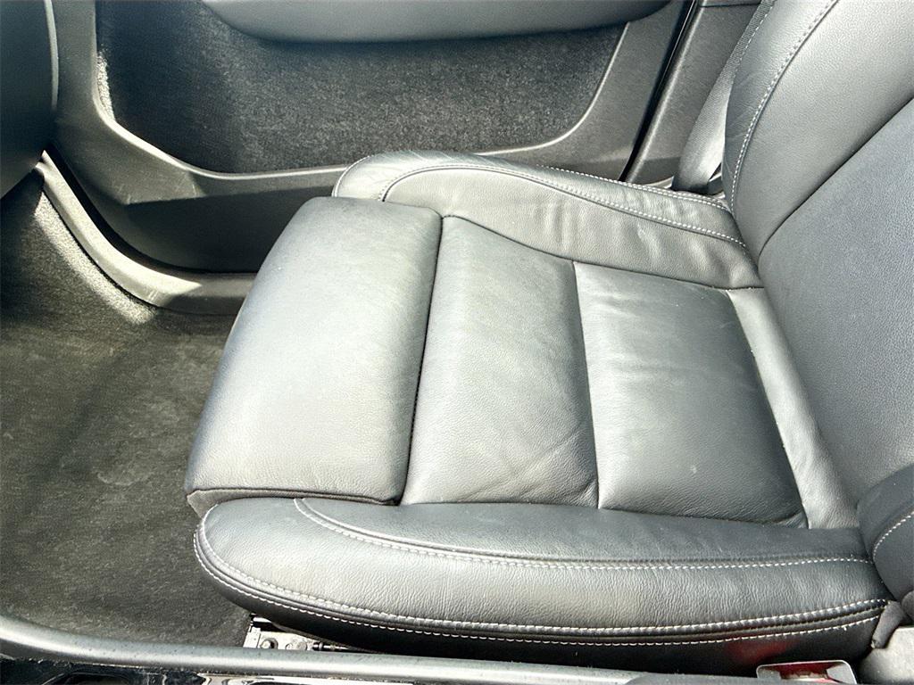 used 2024 Volvo XC40 car, priced at $28,524