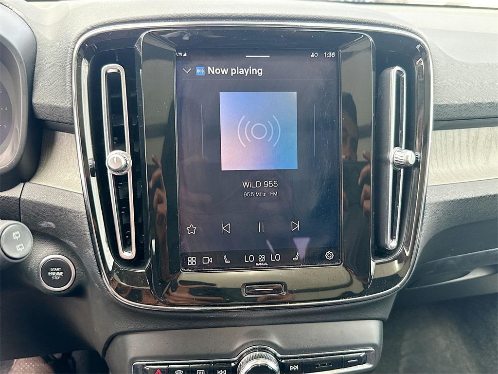 used 2024 Volvo XC40 car, priced at $28,524