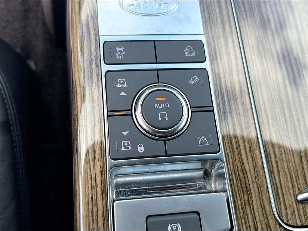 used 2019 Land Rover Range Rover car, priced at $30,868