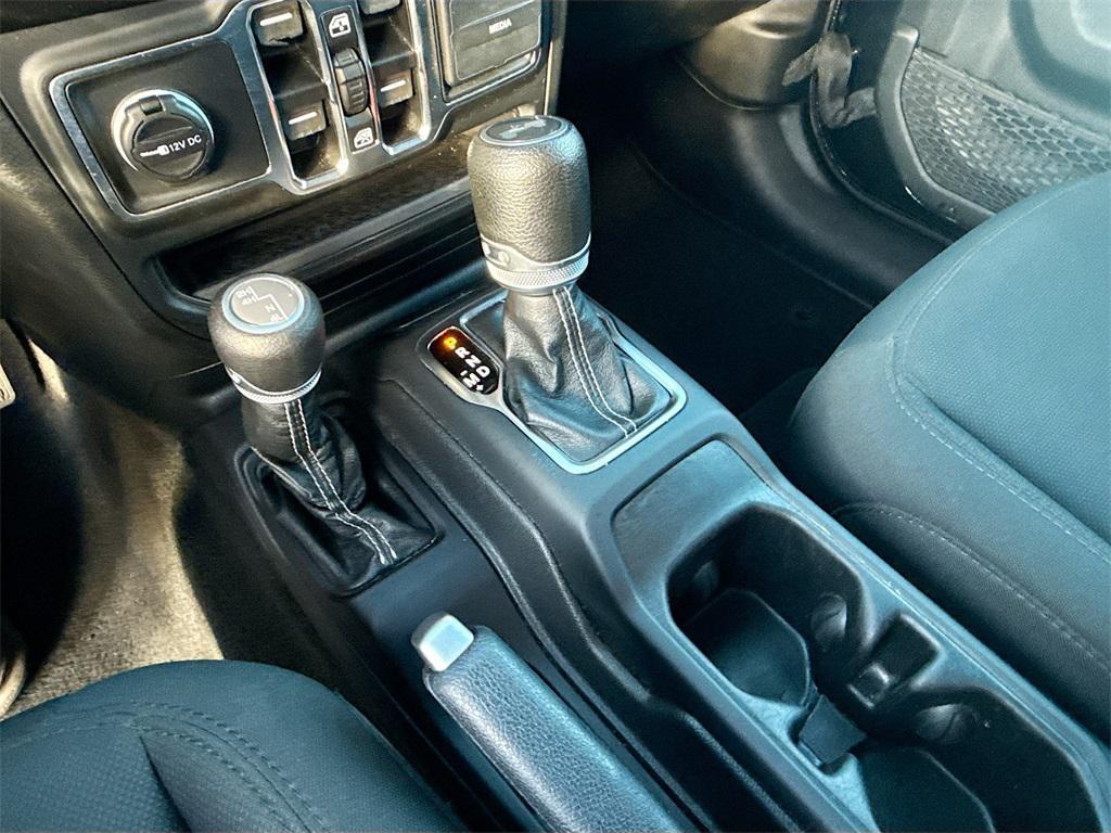 used 2021 Jeep Wrangler Unlimited car, priced at $28,073