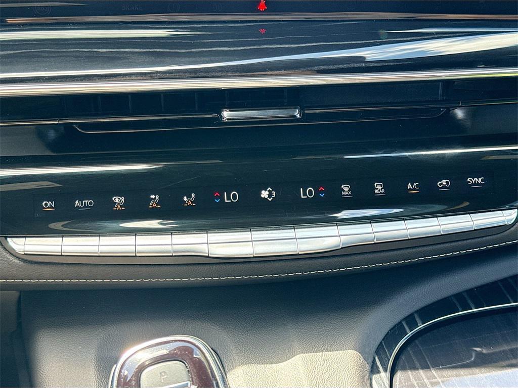 used 2024 Cadillac Escalade car, priced at $85,766