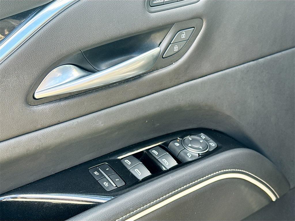 used 2024 Cadillac Escalade car, priced at $85,766