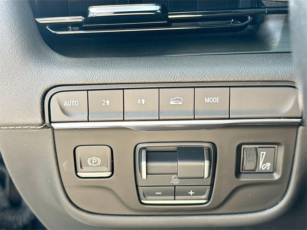 used 2024 Cadillac Escalade car, priced at $85,766