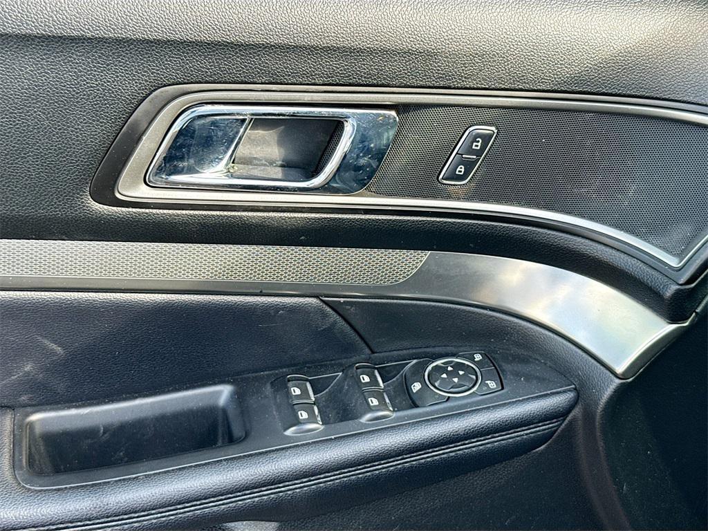 used 2018 Ford Explorer car, priced at $15,811