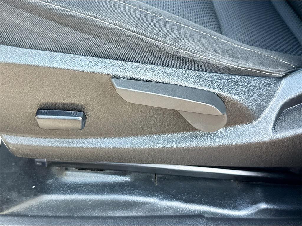 used 2022 Chevrolet Colorado car, priced at $17,906