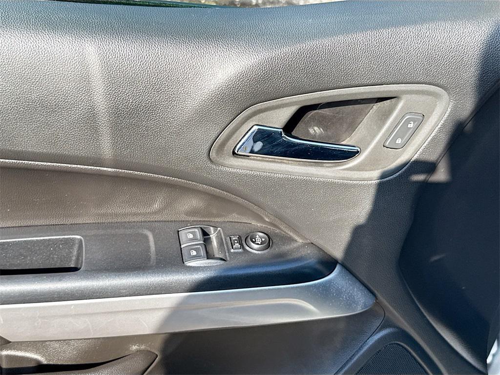 used 2022 Chevrolet Colorado car, priced at $17,906