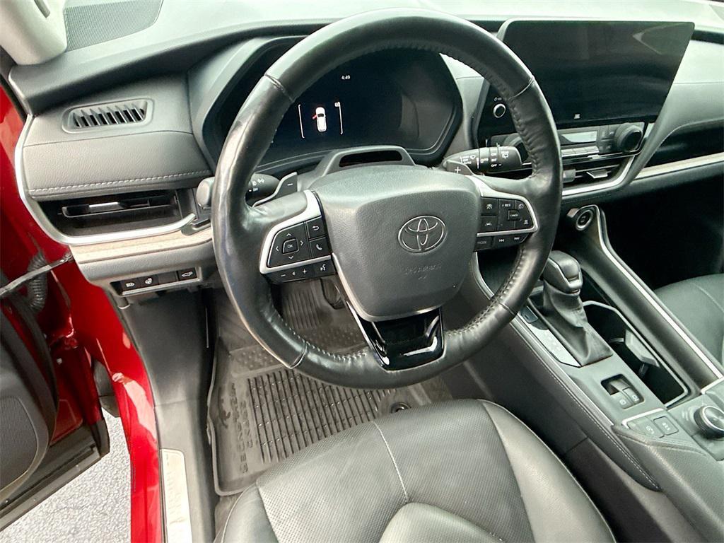 used 2024 Toyota Grand Highlander car, priced at $42,051