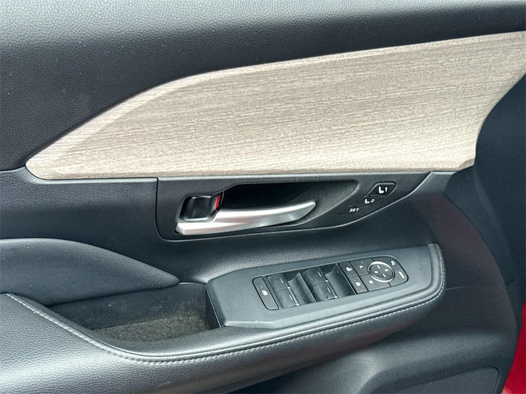 used 2024 Toyota Grand Highlander car, priced at $42,051