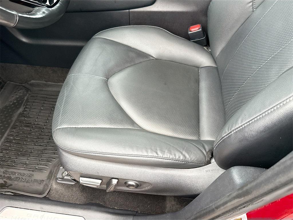 used 2024 Toyota Grand Highlander car, priced at $42,051