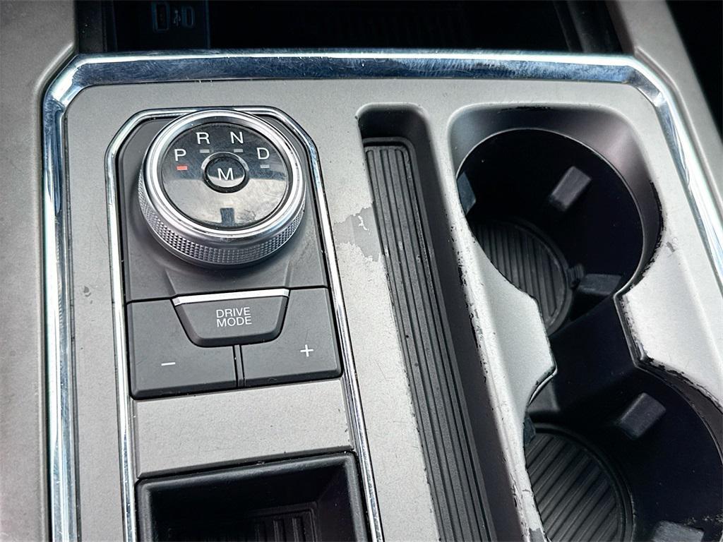 used 2021 Ford Expedition car, priced at $25,811