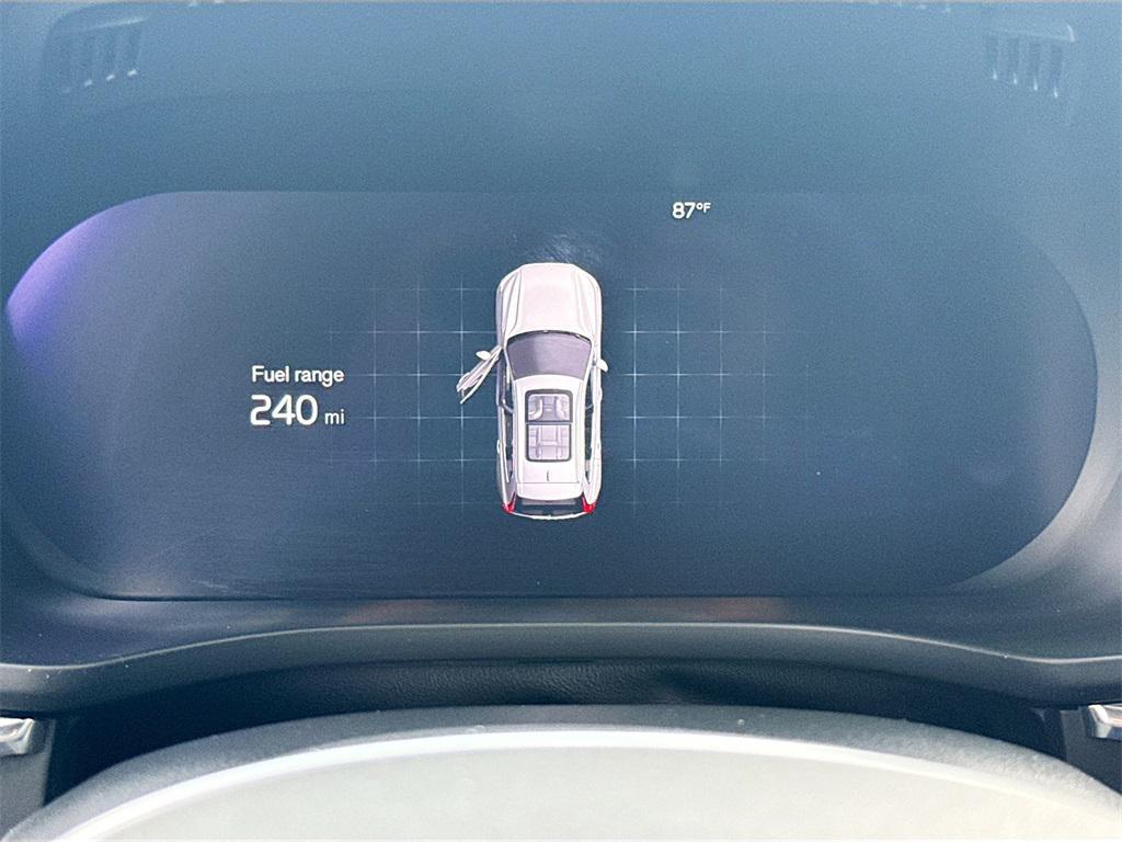 used 2023 Volvo XC60 car, priced at $27,933