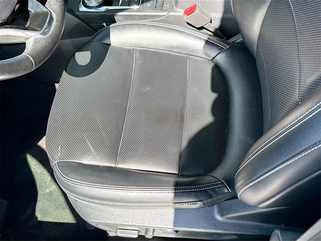 used 2021 Ford Escape car, priced at $13,212