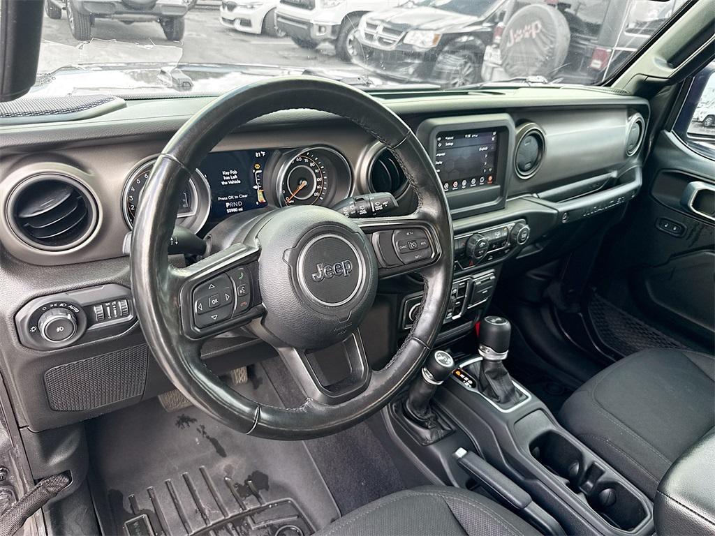 used 2022 Jeep Wrangler Unlimited car, priced at $24,571