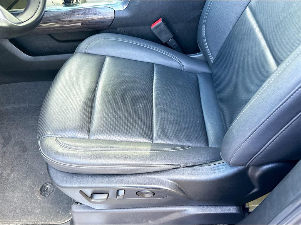 used 2024 Chevrolet Silverado 1500 car, priced at $39,179