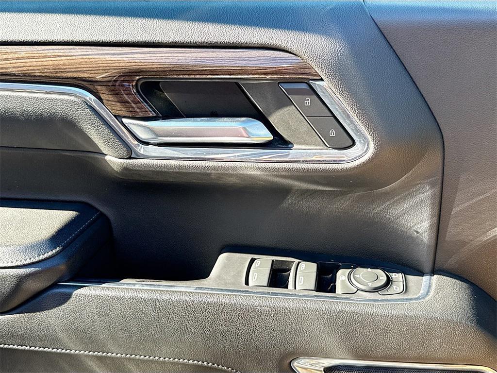 used 2024 Chevrolet Silverado 1500 car, priced at $32,133