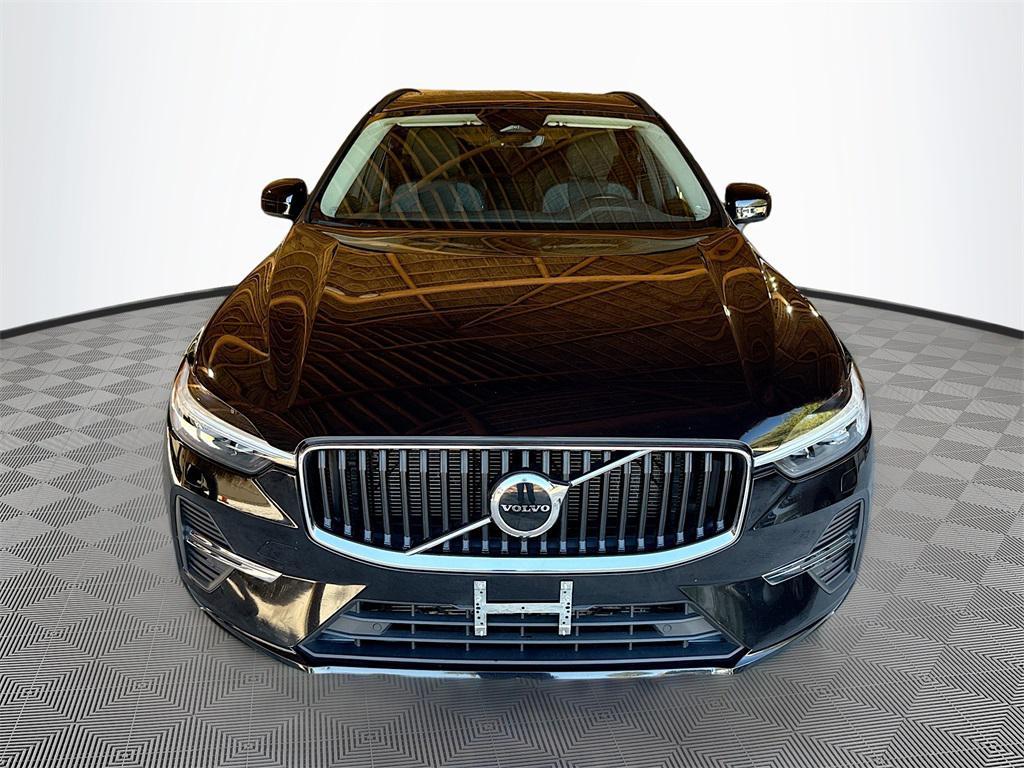 used 2023 Volvo XC60 car, priced at $29,680