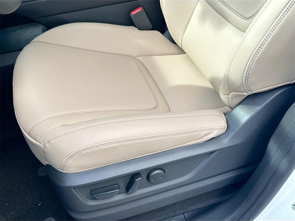 new 2026 INFINITI QX80 car, priced at $83,452