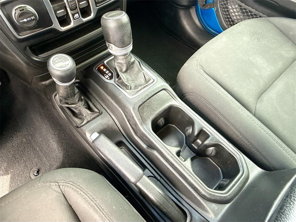 used 2021 Jeep Gladiator car, priced at $25,236