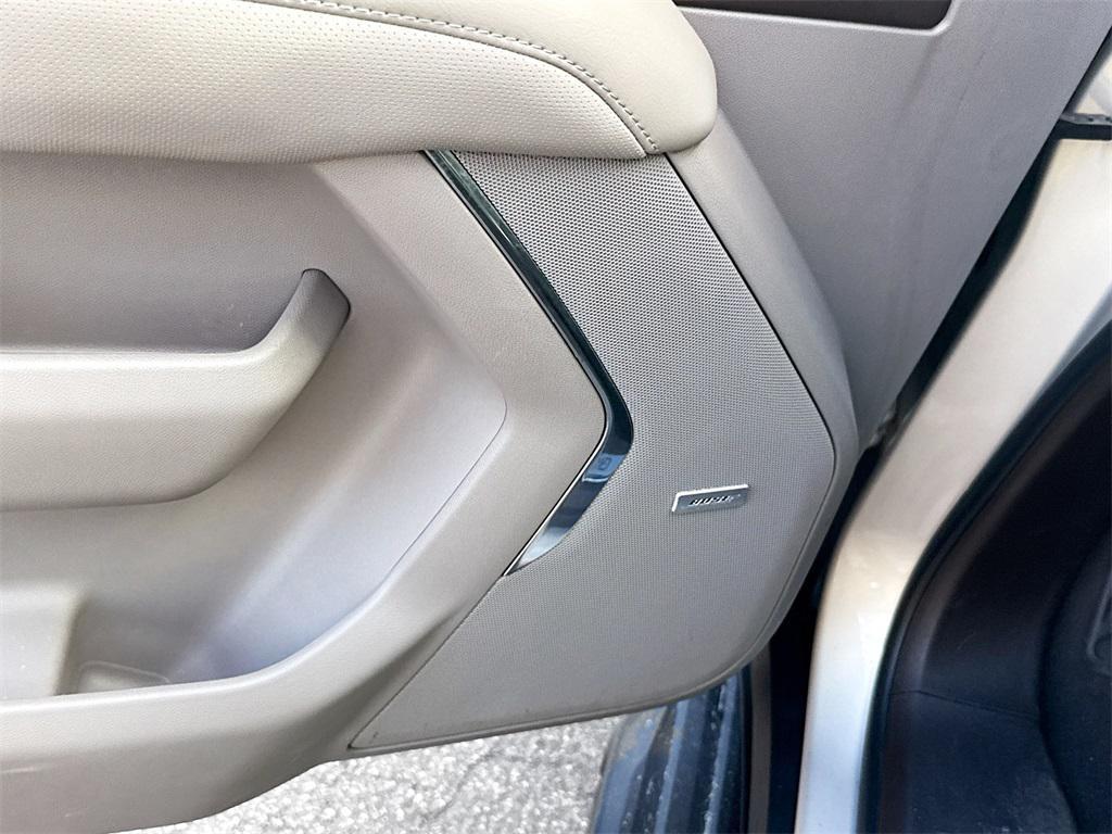 used 2022 GMC Yukon car, priced at $45,240