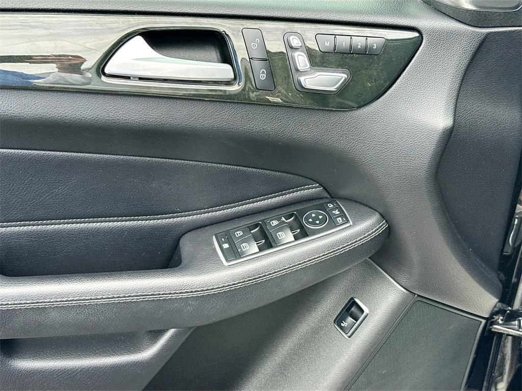 used 2018 Mercedes-Benz GLE 350 car, priced at $16,117