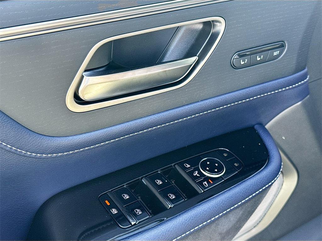 new 2026 INFINITI QX80 car, priced at $100,696