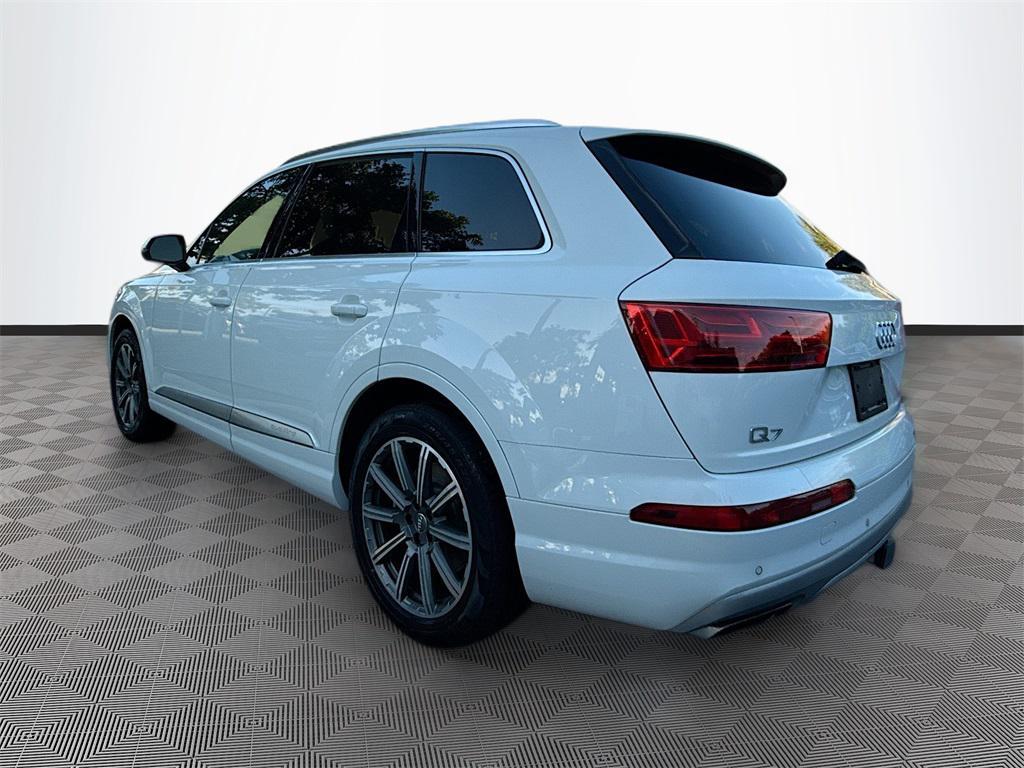 used 2018 Audi Q7 car, priced at $16,557