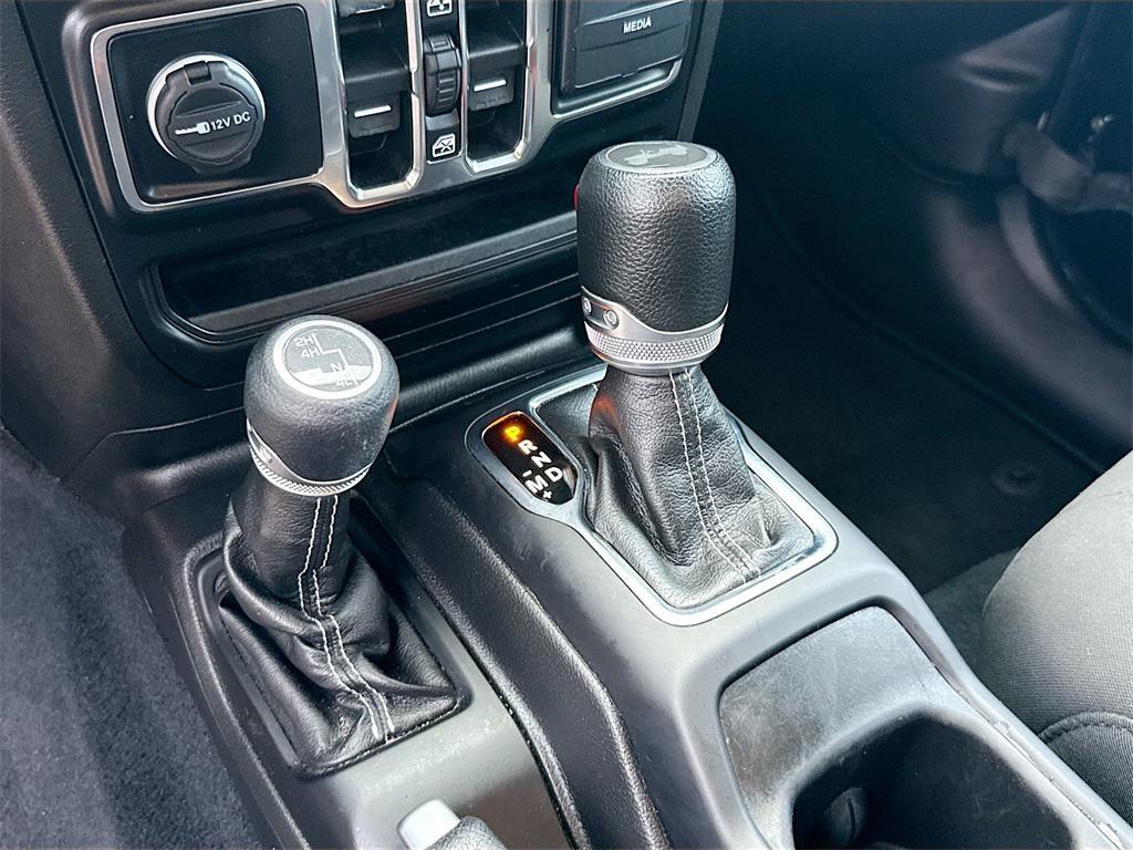 used 2022 Jeep Wrangler Unlimited car, priced at $24,497