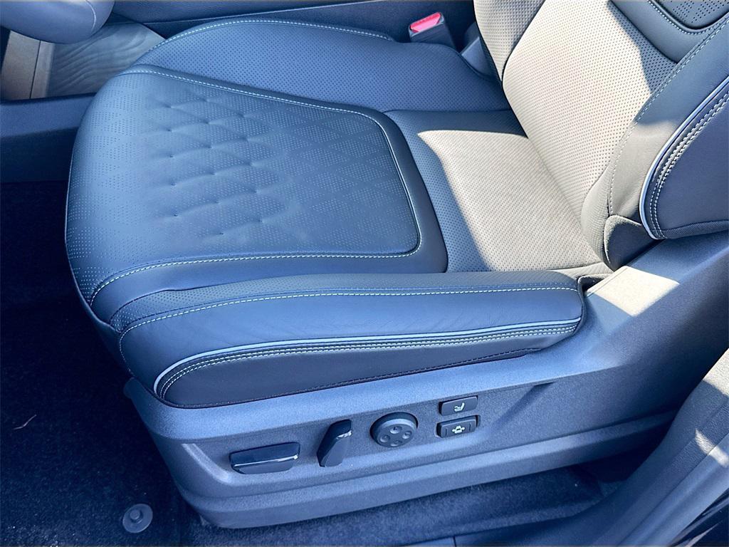 new 2026 INFINITI QX80 car, priced at $109,741